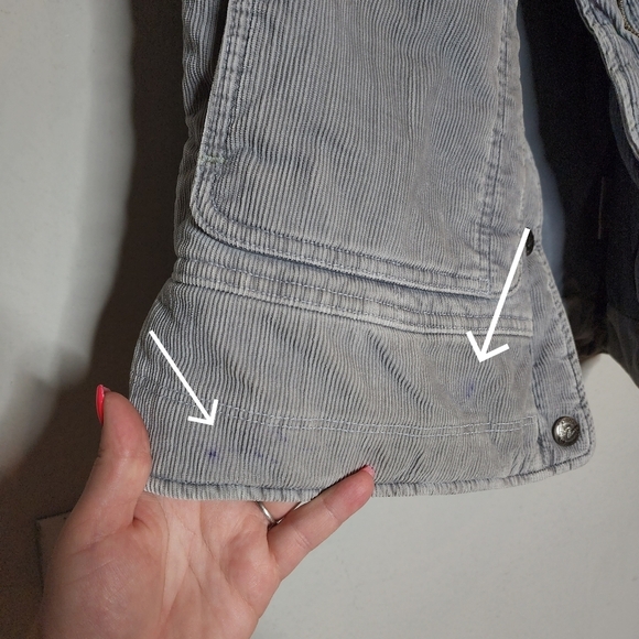 Citizens of Humanity grey corduroy puffer vest.  Women's size 4. - Picture 16 of 16